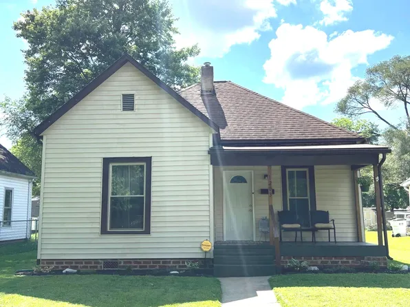 1203 S 6th St, Clinton, IN 47842