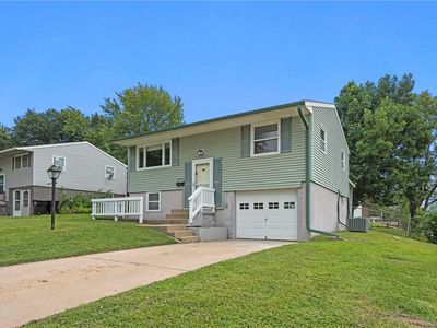 18001 E 16th Ter N, Independence, MO, 64058