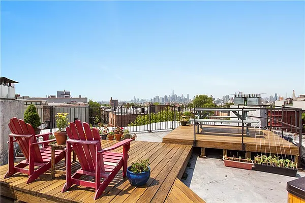 Sold by Real Direct | media 16