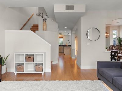 105 Village Cir, Santa Cruz, CA, 95060