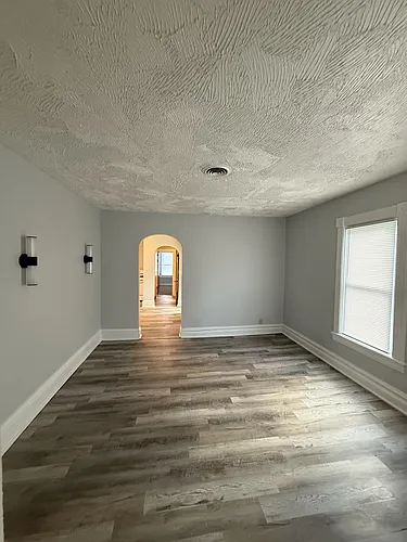 227 E Brady St #2 Photo 1