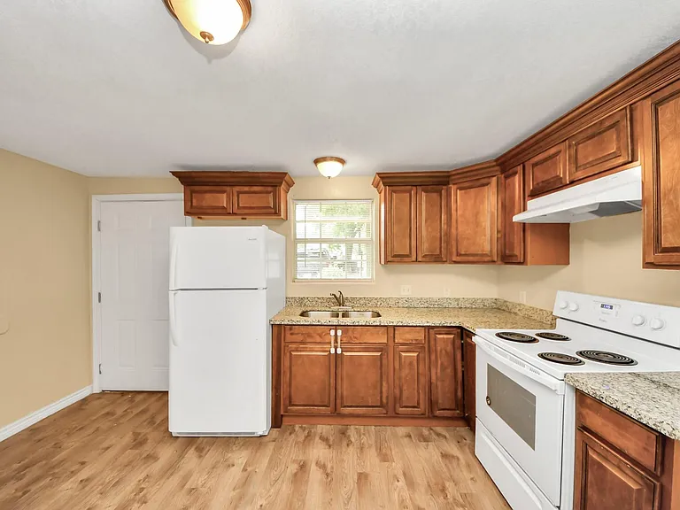 706 Harris Ave #3 — Photo 7