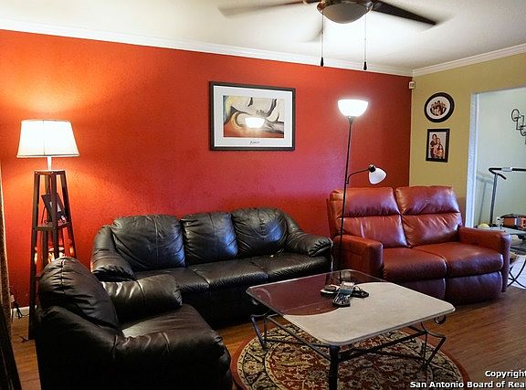 4th image of 5410 Shadow Lake Dr