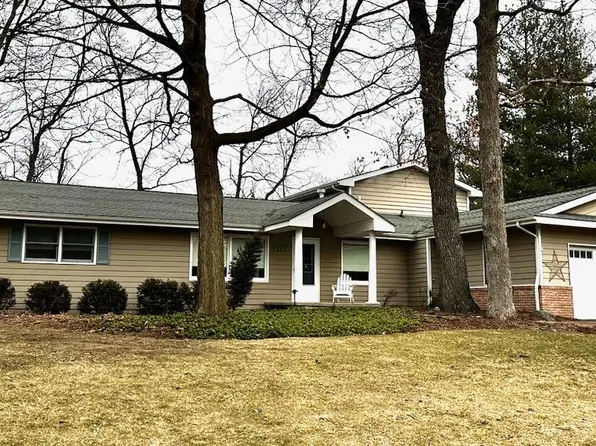 212 Pottawatomi DRIVE, Fontana, WI 53125
