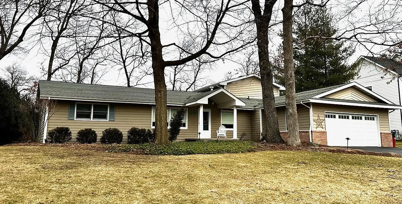 212 Pottawatomi DRIVE photo 1