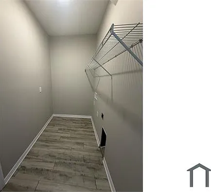 9150 Agate St — Photo 15