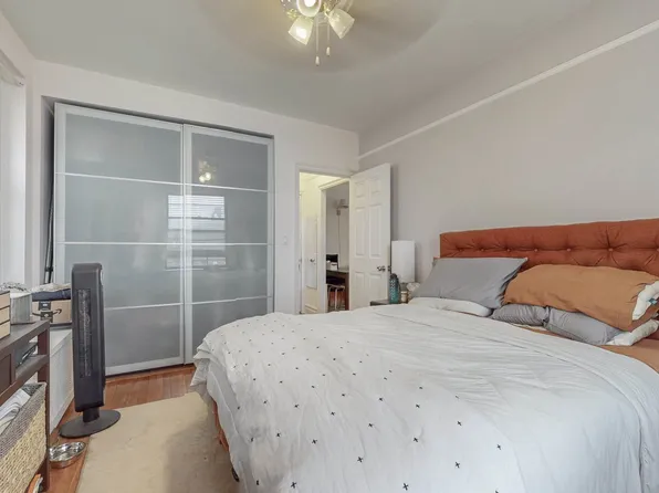 72-34 Austin Street image 17 of 20