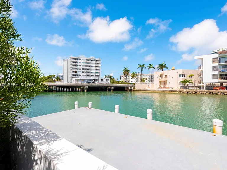 6941 Bay Dr #B3 — Photo 14