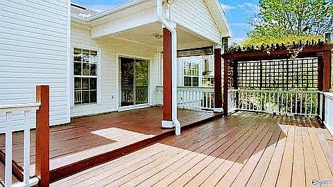 5th image of 2520 Quail Ridge Ln SW