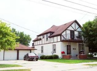 1729 Ridge Rd, Green Bay, WI 54304