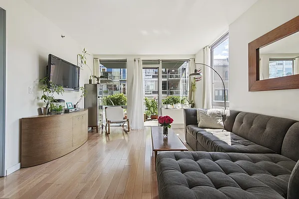 Rented by Nest Seekers International | media 22