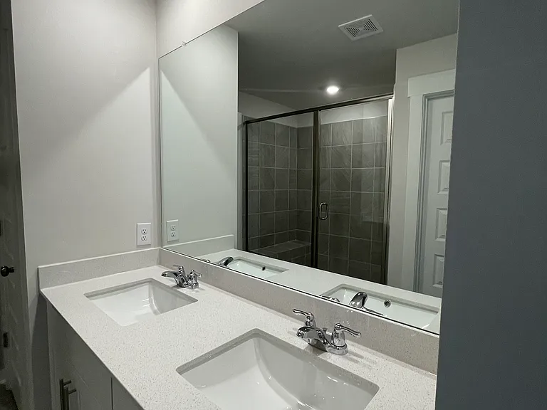 2458 Williams Ridge Dr — Photo 29