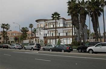 2nd image of 818 Pacific Coast Hwy