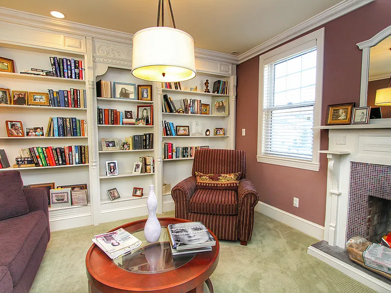 2 S Dudley Ave — Photo 15