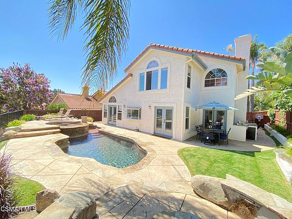 3rd image of 1061 Shoal Creek Ct