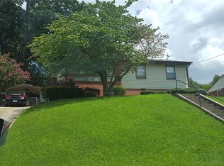 2810 Holmes Rd, Greensboro, NC 27405