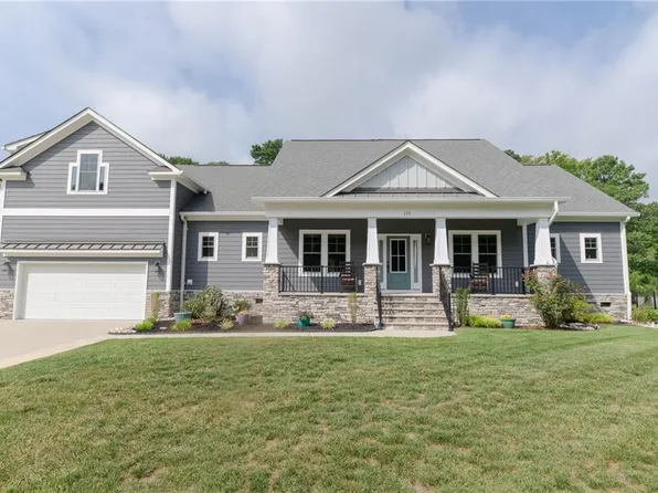 115 Osborn Ln, Seaford, VA 23696