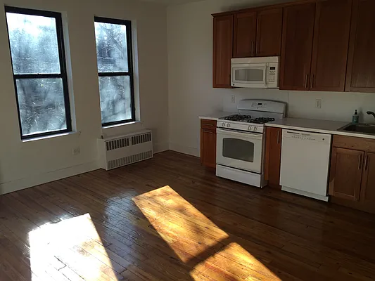 Rented by Fanning Realty | media 2