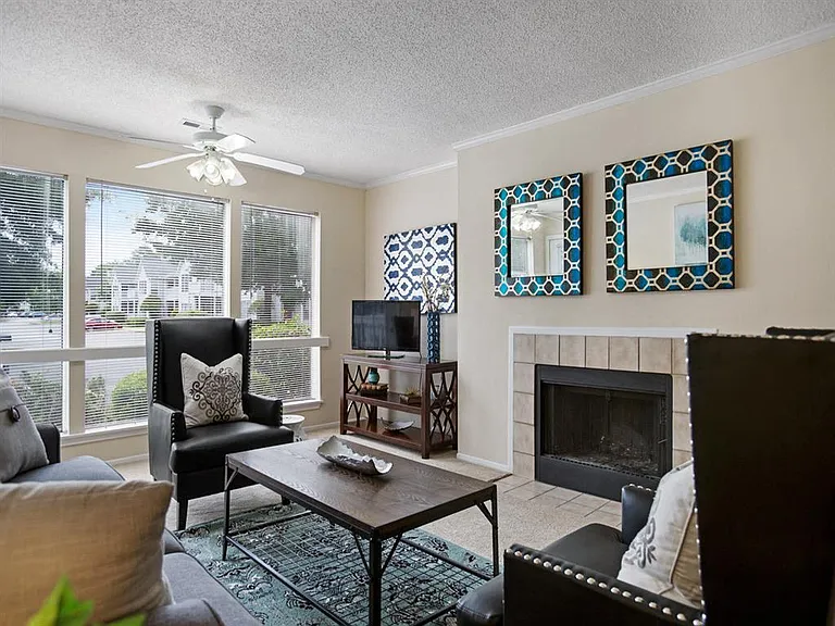 Rivermont Apartment Homes — Photo 20
