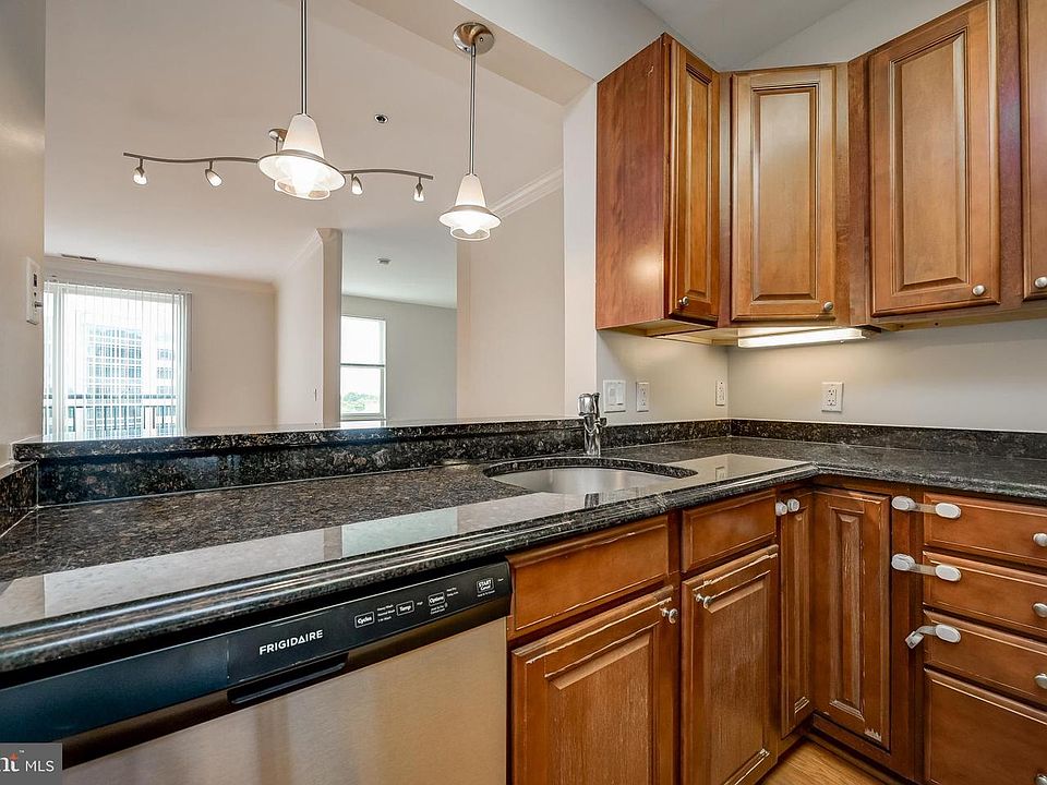 1st image of 38 Maryland Ave #Penthouse 602