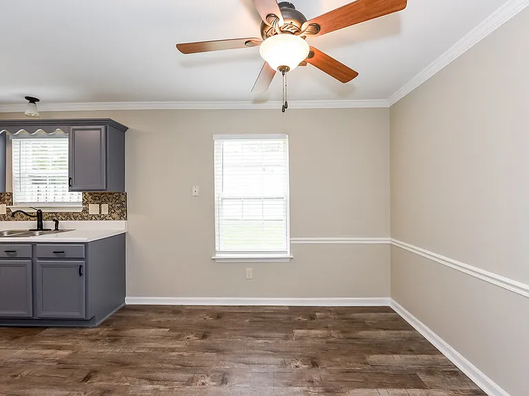 3932 Rock Creek Dr — Photo 6