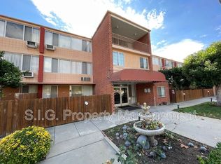 650 N Oakland Ave APT 308, Pasadena, CA 91101