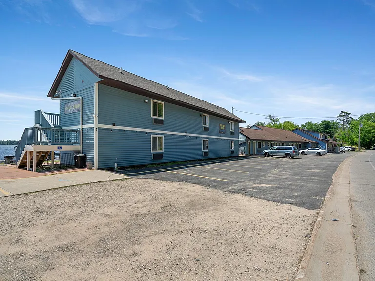 228 E State St #2 — Photo 38