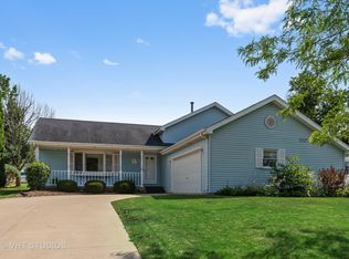 462 Pasadena Ave, Beecher, IL
