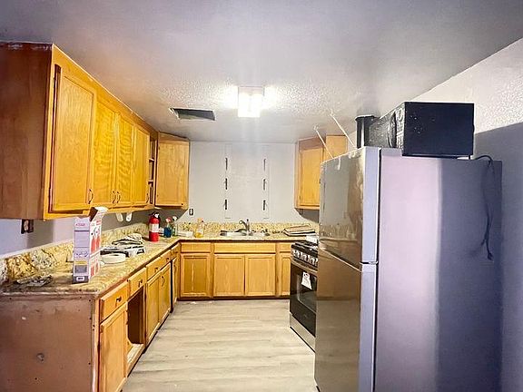 5th image of 32989 Weatherly Ln #2