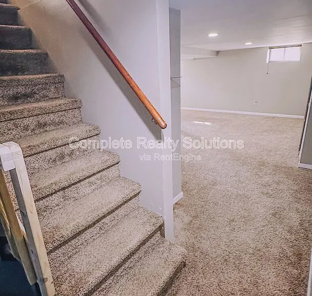 10200 Tappan Dr — Photo 28
