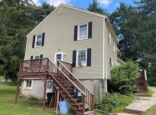 52 Raymond St #A, Franklin, MA 02038