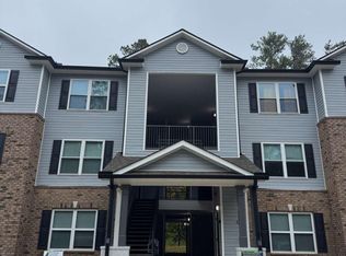 3204 Fairington Village Dr, Lithonia, GA 30038