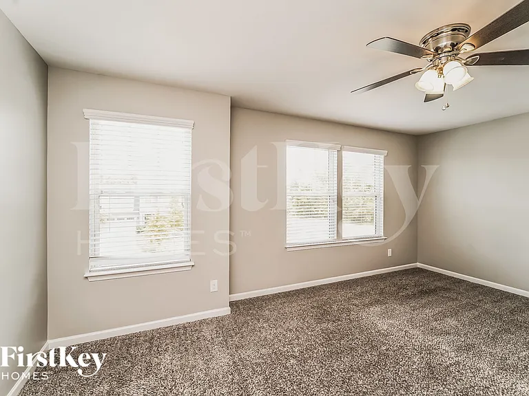 4011 Huntley Glen Dr — Photo 8
