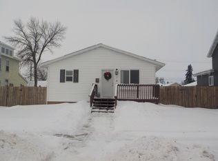 120 2nd Ave N, Lidgerwood, ND 58075
