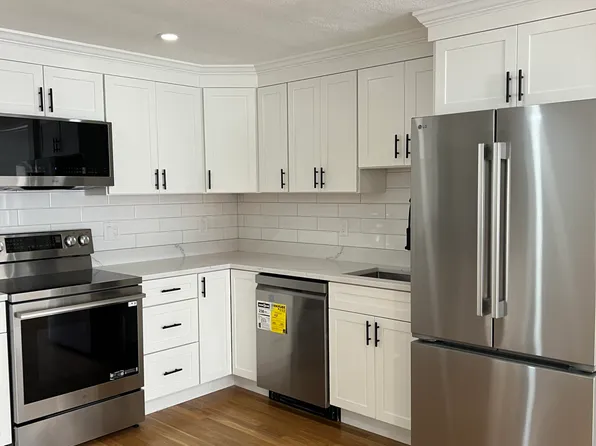 197 Kent St, Brookline, MA