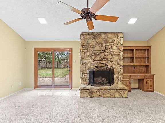 2nd image of 1930 Glen Hill Dr