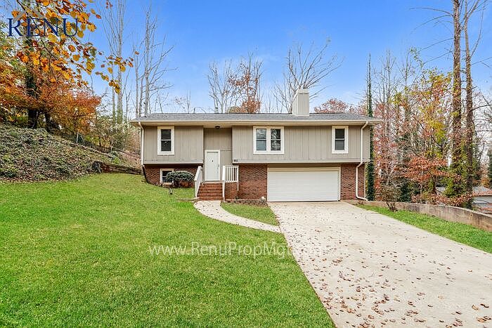 1st image of 1230 Enota Cir NE