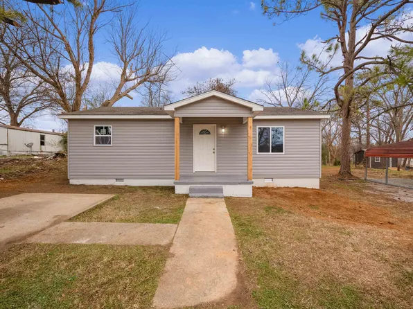 116 Dr A C Jenrette St, Bells, TN 38006