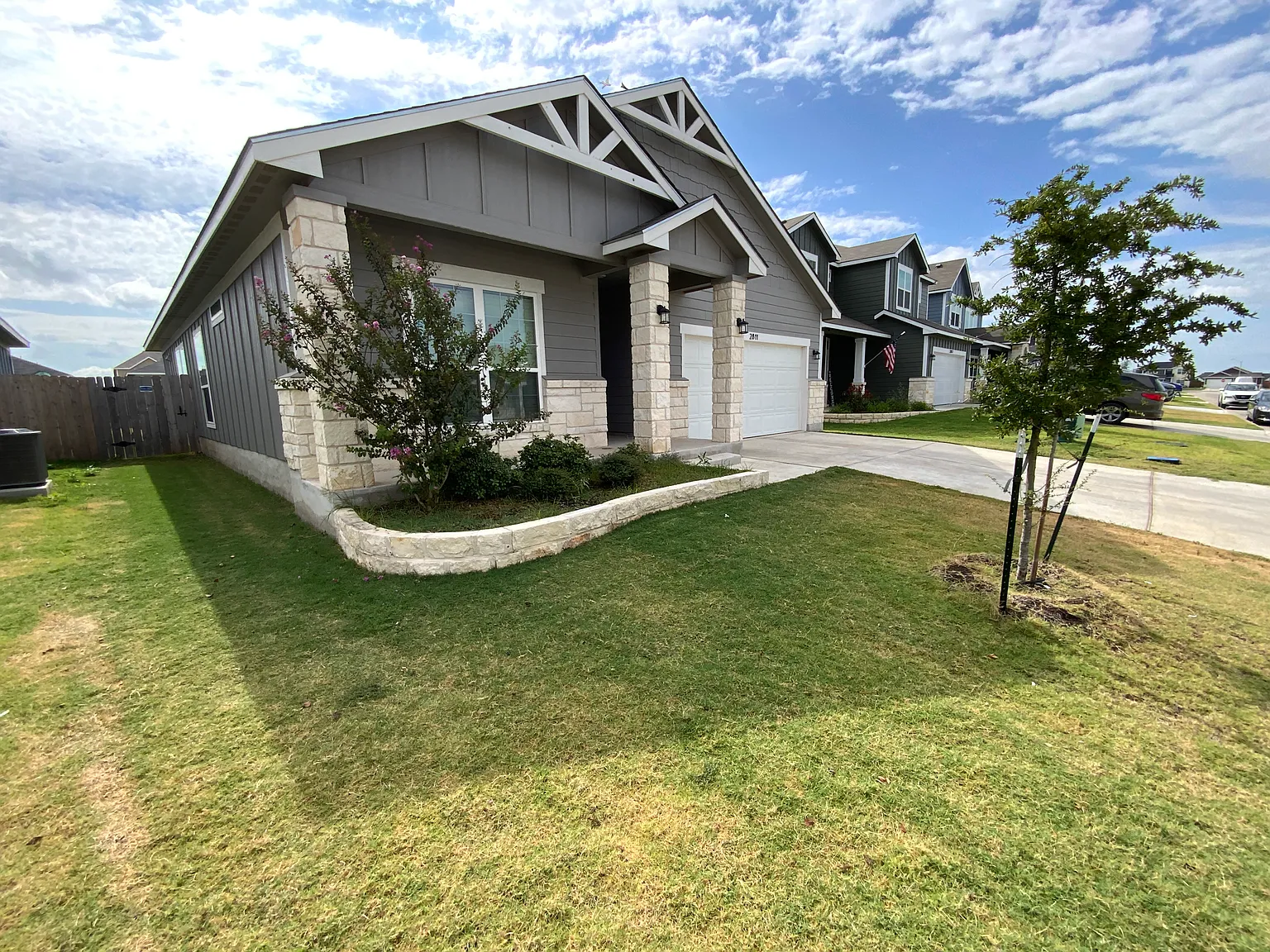4 bed, 1605 sqft, $1,825 — Photo 3