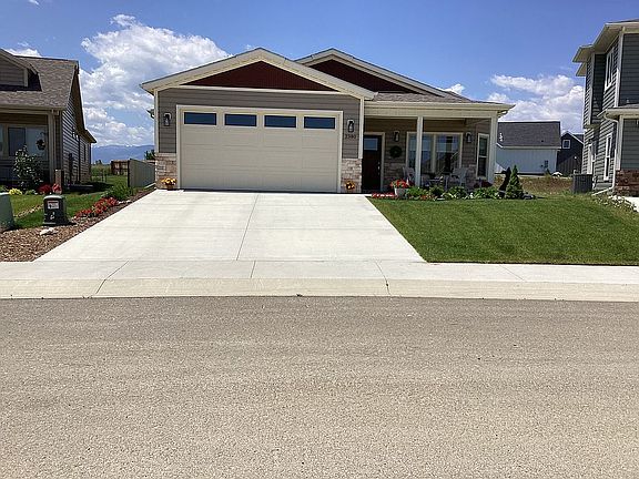Front Grass Landscaping