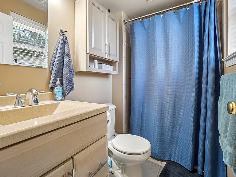 751 Tanglewood Ln — Photo 16
