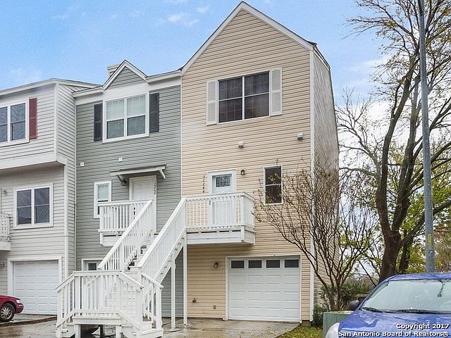 1st image of 12266 Apricot Dr
