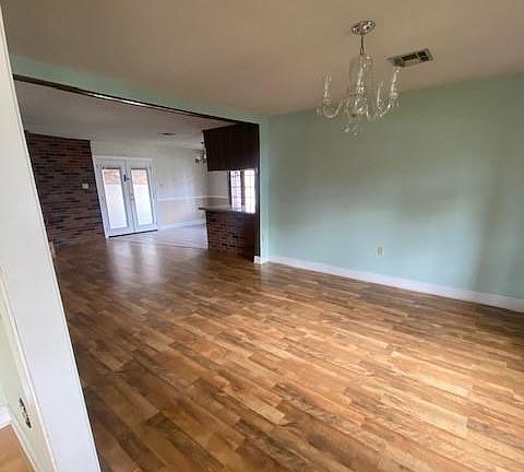 4th image of 2260 S Von Braun Ct