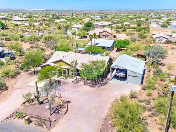 1704 S BARKLEY Road, Apache Junction, AZ 85119
