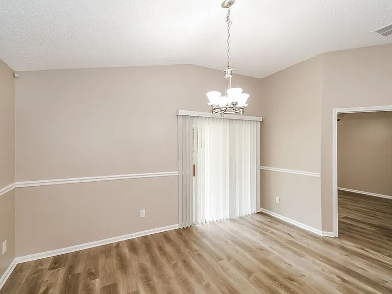 1418 Runes Ct — Photo 5