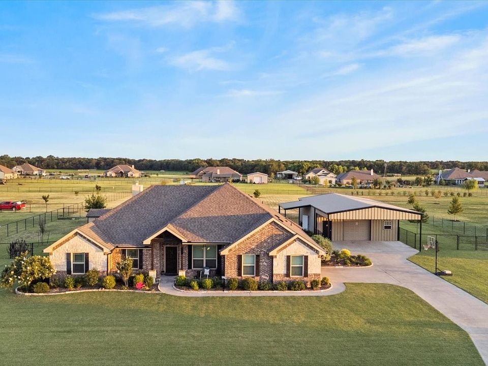 1st image of 4245 Destiny Dr