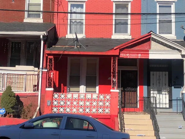 241 W Berkley St, Philadelphia, PA 19144