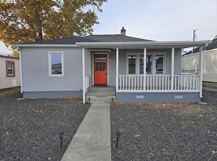210 NW 3rd St, Hermiston, OR 97838