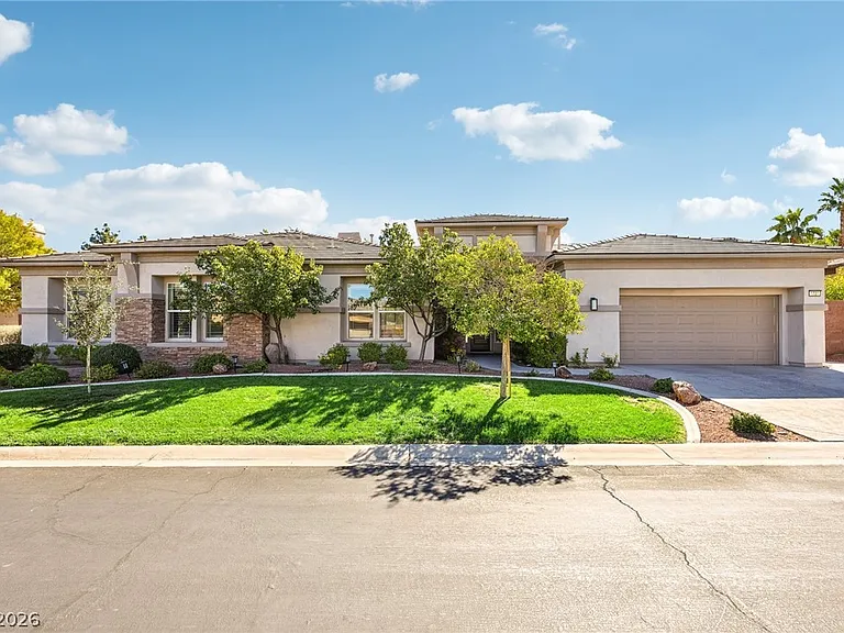1721 Choice Hills Dr — Photo 2