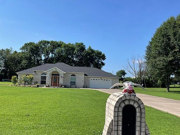 1712 Broaddrick Ln